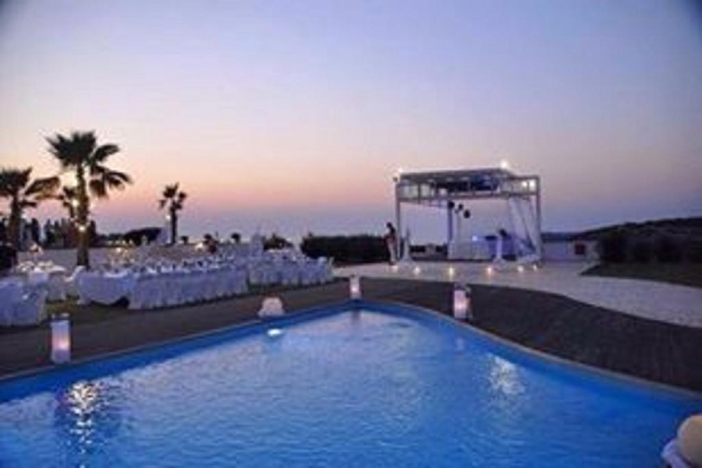 Reveli Estate Villa Kalathas Rom bilde