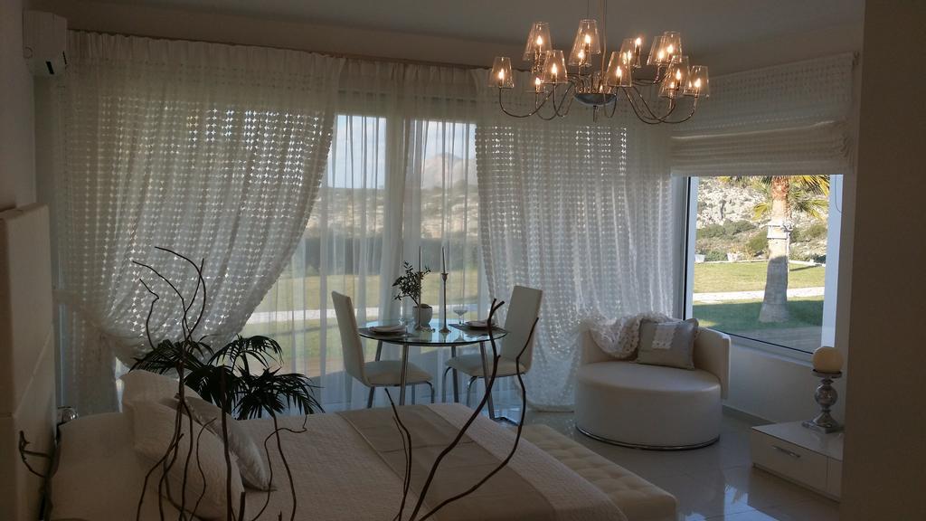 Reveli Estate Villa Kalathas Rom bilde